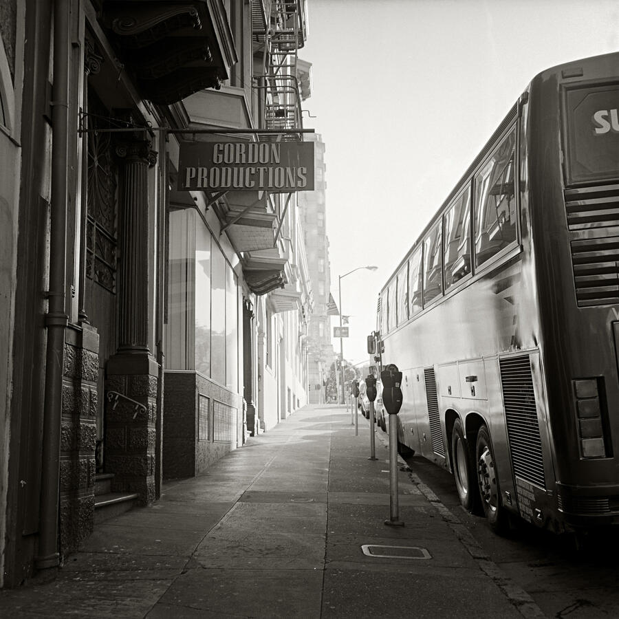 Rolleiflex 3.5E, Fujifilm Neopan 400 film, developed in Barry Thornton&#39;s two-bath metol developer (see his book Edge of Darkness)